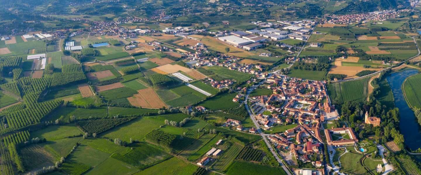Egea Holding foto Pollenza